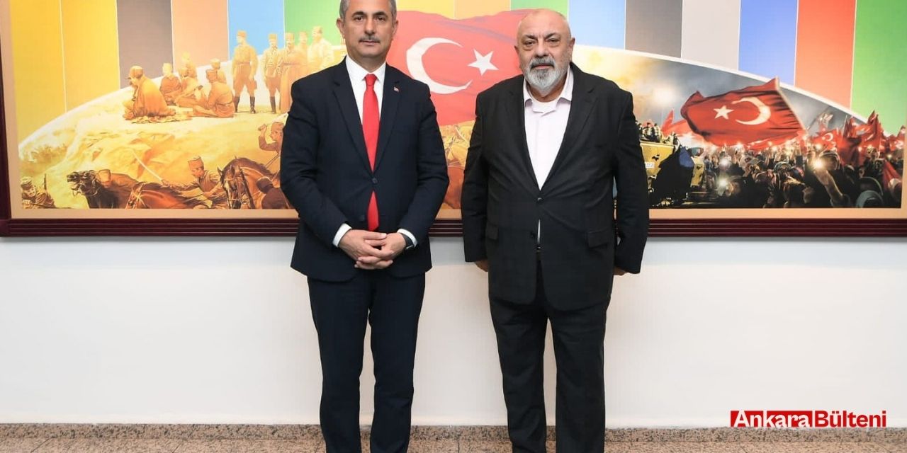 AKP Ankara Milletvekili Tuğrul Türkeş Mamak Belediyesi'ne ziyaret