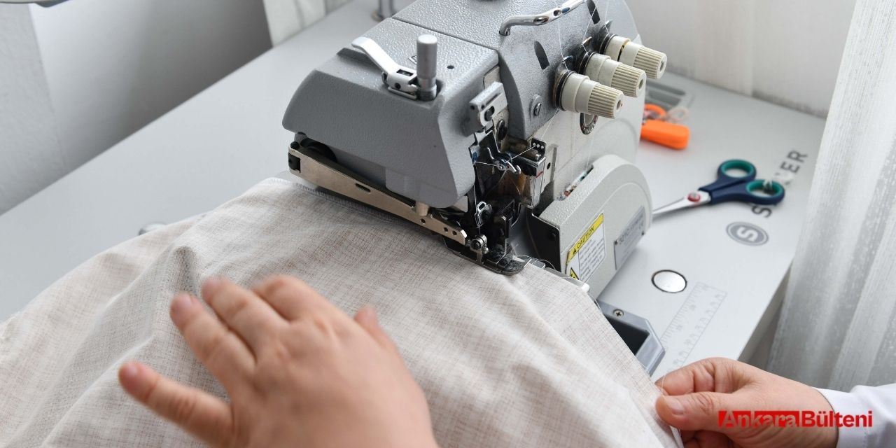 Ankara Büyükşehir Belediyesi'ne ait BELMEK'de depremzedeler için çalışmalar sürüyor