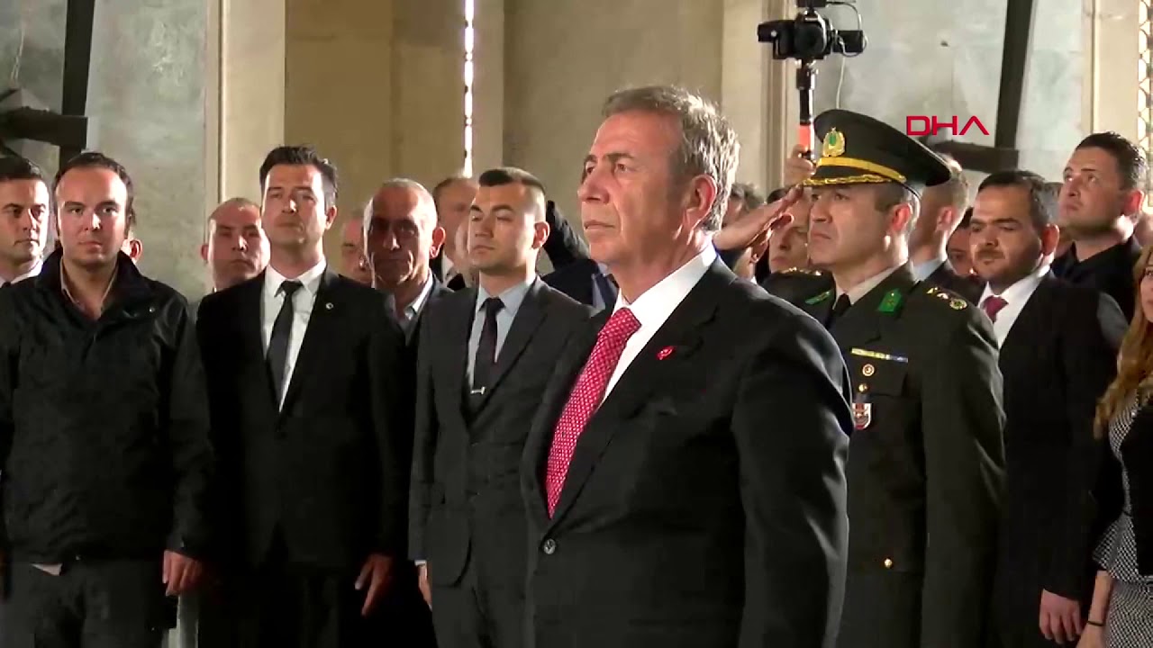 Mansur Yavaş: PKK istedi diye TC tabelalarını söktüler! Biz geri taktık