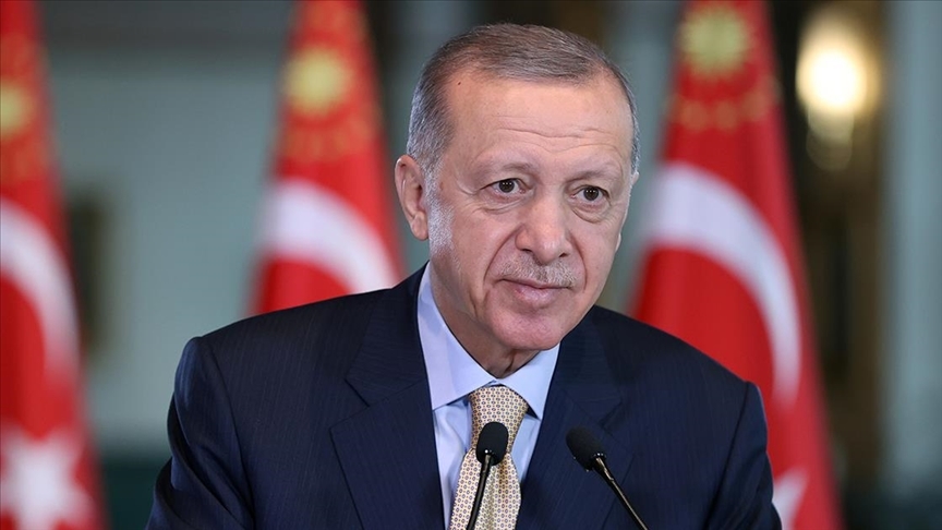 Cumhurbaşkanı Erdoğan: Dergi kapaklarının iç siyasetini yönetmesine izin vermeyeceğiz!