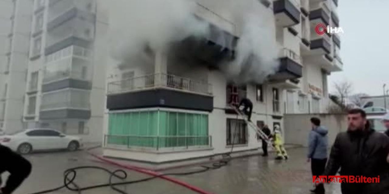 Kiracı olarak oturduğu evden geriye küller kaldı!