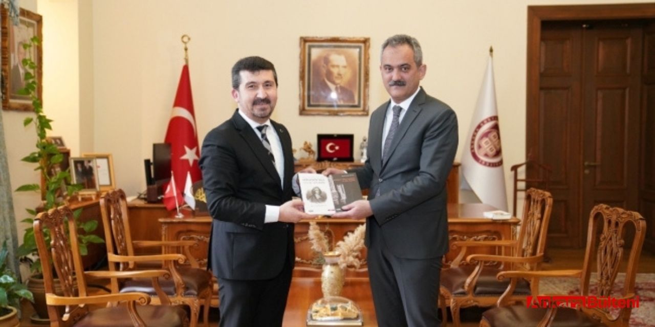 Milli Eğitim Bakanı Mahmut Özer Ankara Sosyal Bilimler Üniversitesi'ni ziyaret etti!