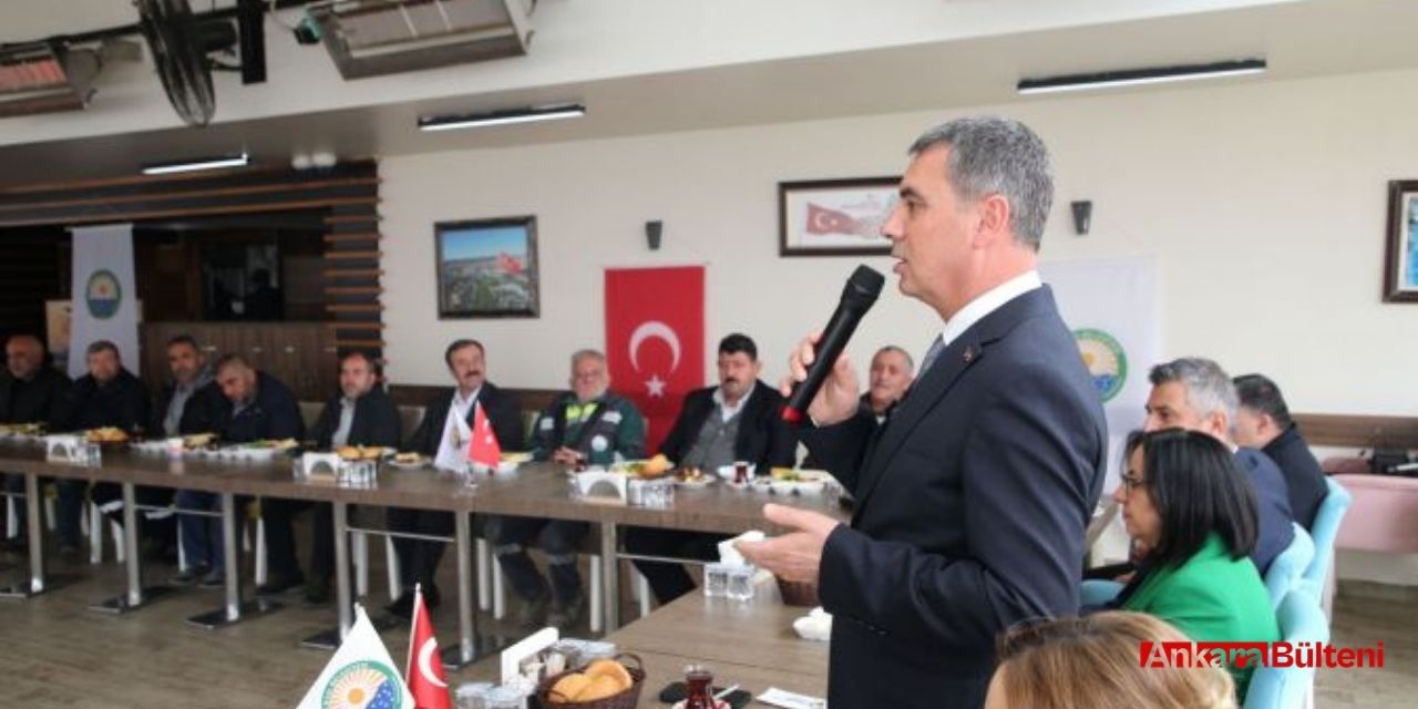Gölbaşı Belediyesi emekliliğe hak kazanan personeller için kahvaltı düzenledi!