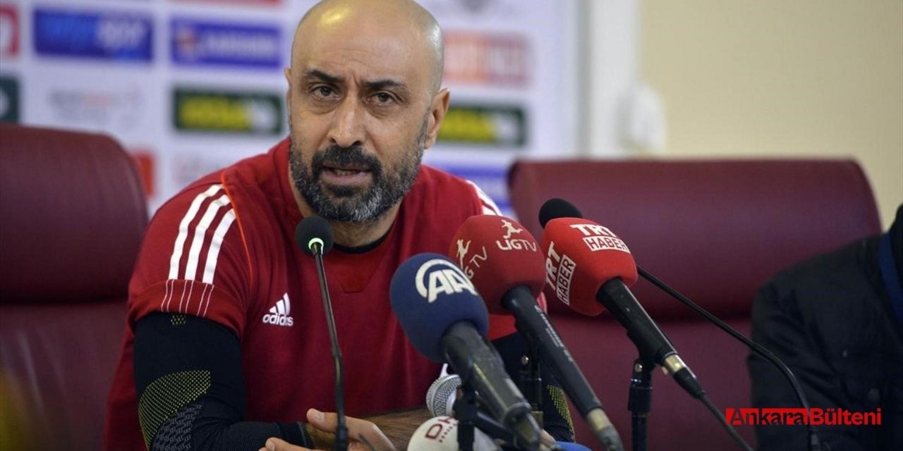 Ankaragücü'nda boşalan teknik direktörlüğü görevini Tolunay Kafkas üstlendi!