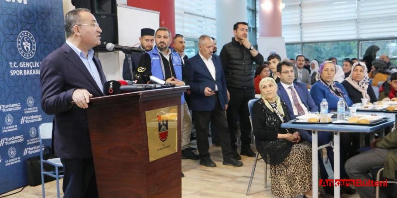Bakan Bozdağ Ankara'da iftarda depremzedelerle bir araya geldi