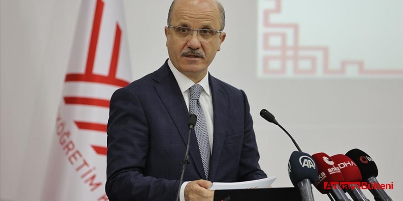 YÖK Başkanı Erol Özvar üniversitelerde yüz yüze eğitim tarihini açıkladı!