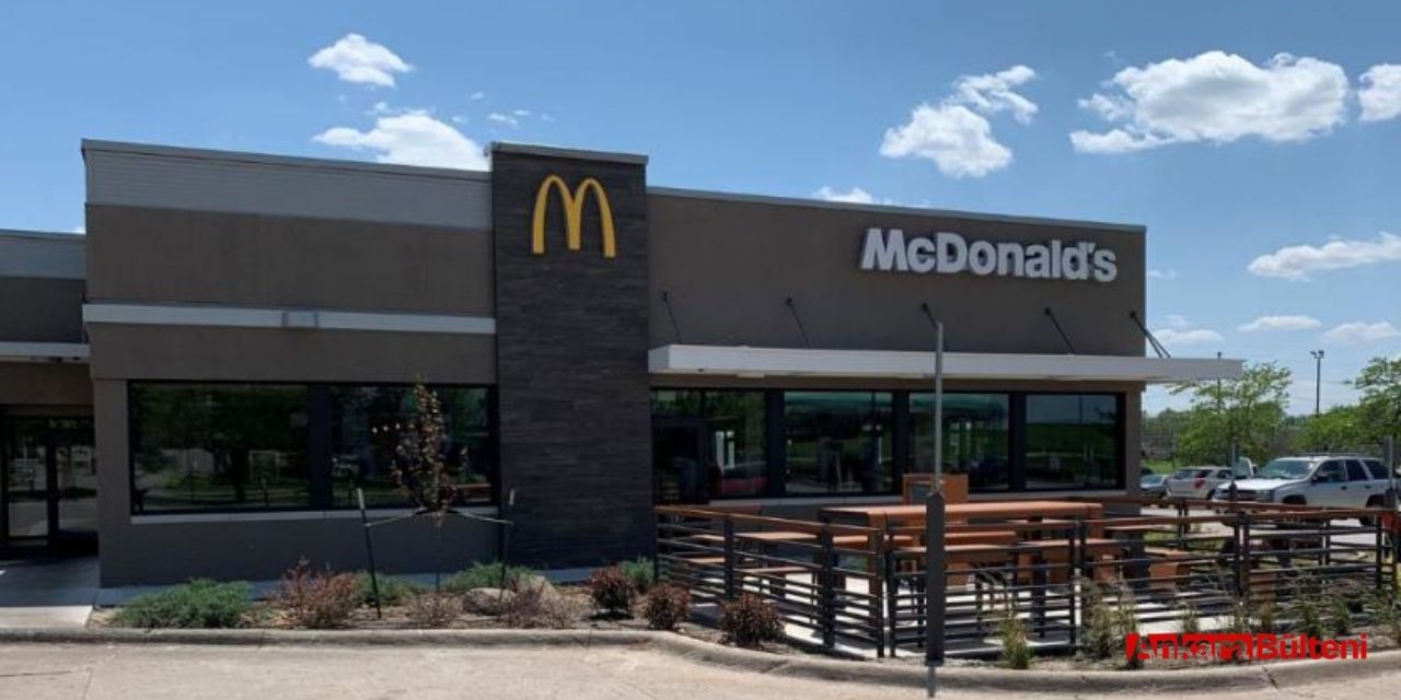 ABD ofislerini kapatan McDonald's binlerce kişiyi işten çıkaracak!