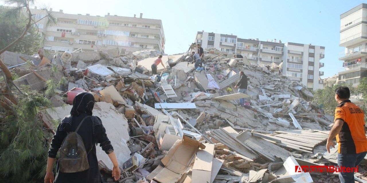 Depremde hayatını kaybedenlerin sayısı 47 bin 932'ye yükseldi!
