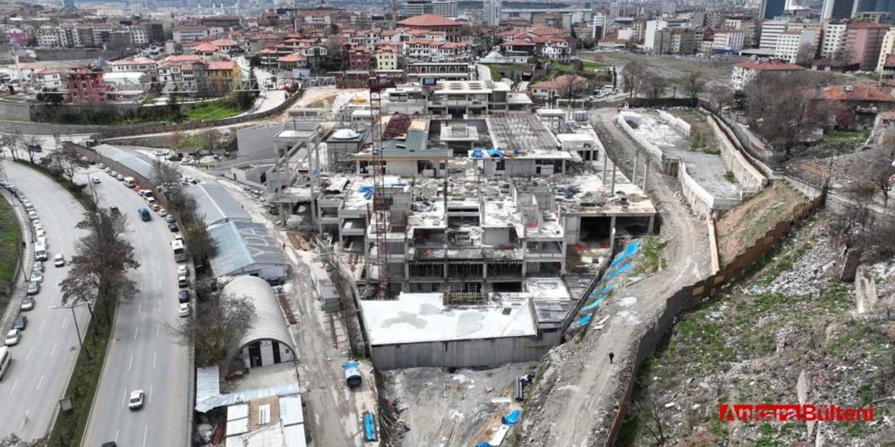 ABB 'Ulus Kültür Merkezi ve Kapalı Çarşı Dolmuş Durakları' çalışmalarına devam ediyor