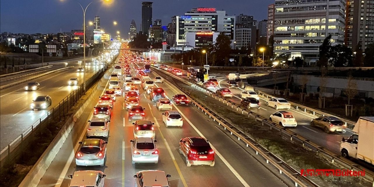 Ramazan Bayramı'nda trafik tedbirleri çerçevesinde görev yapacak personel sayısı açıklandı