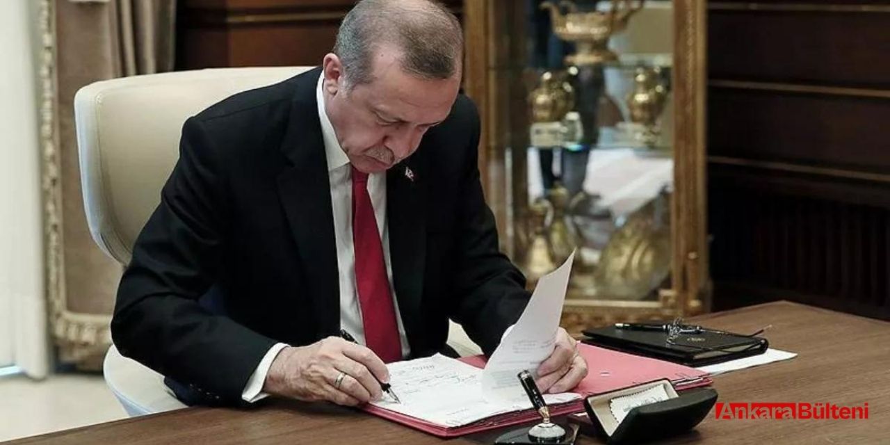 Cumhurbaşkanı Erdoğan'ın kararı ile görevden alınan iki isim Resmi Gazete'de yayımlandı!