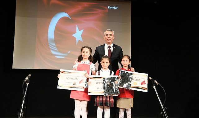 mamak39ta-istiklal-marsi39nin-kabulunun-102-yildonumu-kutlandi.jpg
