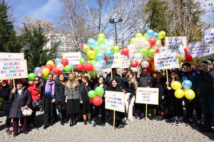 2023-03-21-sosyal-yardim-isleri-down-sendrom-farkindalik-gunu-7.jpg