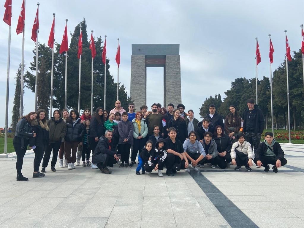 kecioren-belediyesi-18-mart-canakkale-zaferinin-108inci-yil-001.jpg