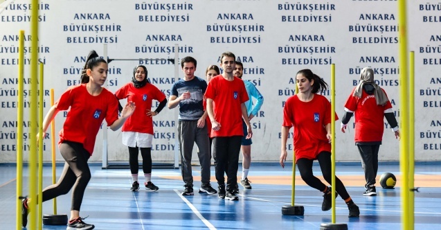 abb-nin-ogrenci-dostu-uygulamalari-suruyor-336f4.jpg