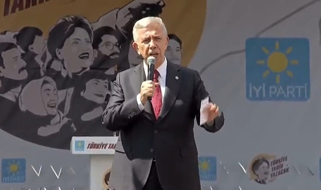 mnasur-yavas-biz-mevsimlik-milliyetci-degiliz-2416.jpg